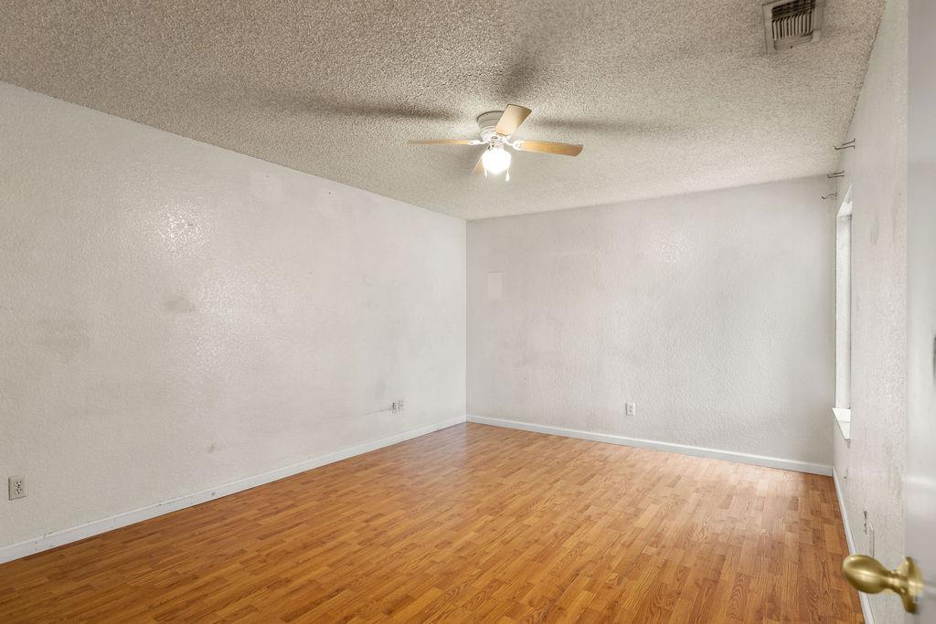 13246 Welch St, Waterford, CA 95386