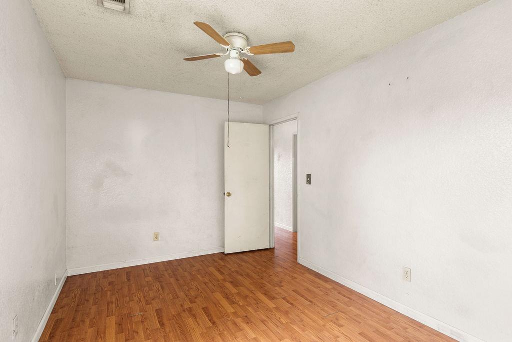 13246 Welch St, Waterford, CA 95386