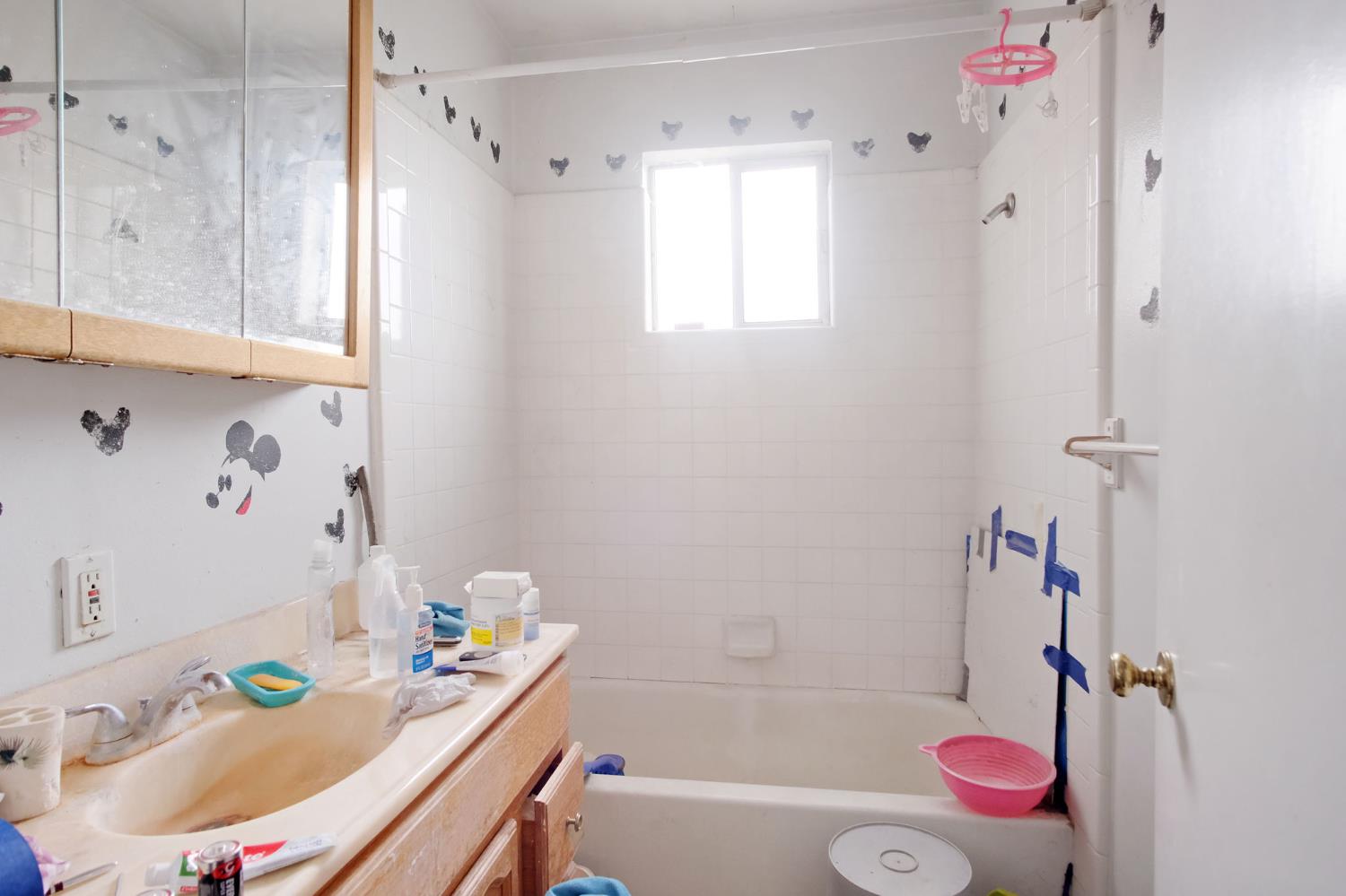 1915 Tracy Ct, Modesto, CA 95350