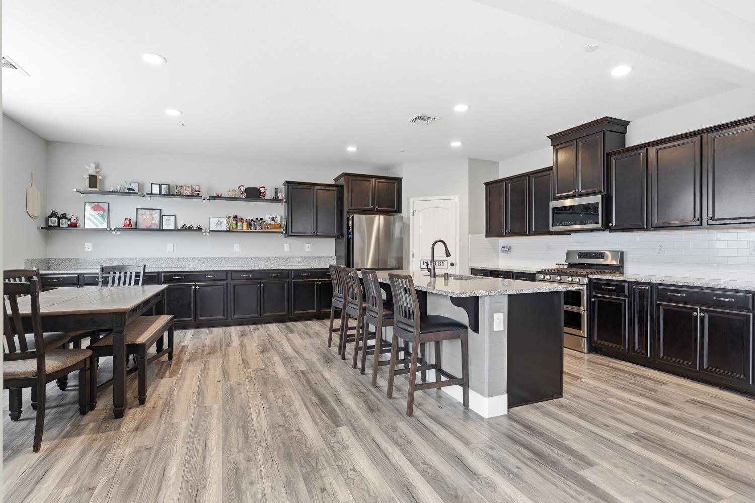 1655 Dedini Ln, Ripon, CA 95366