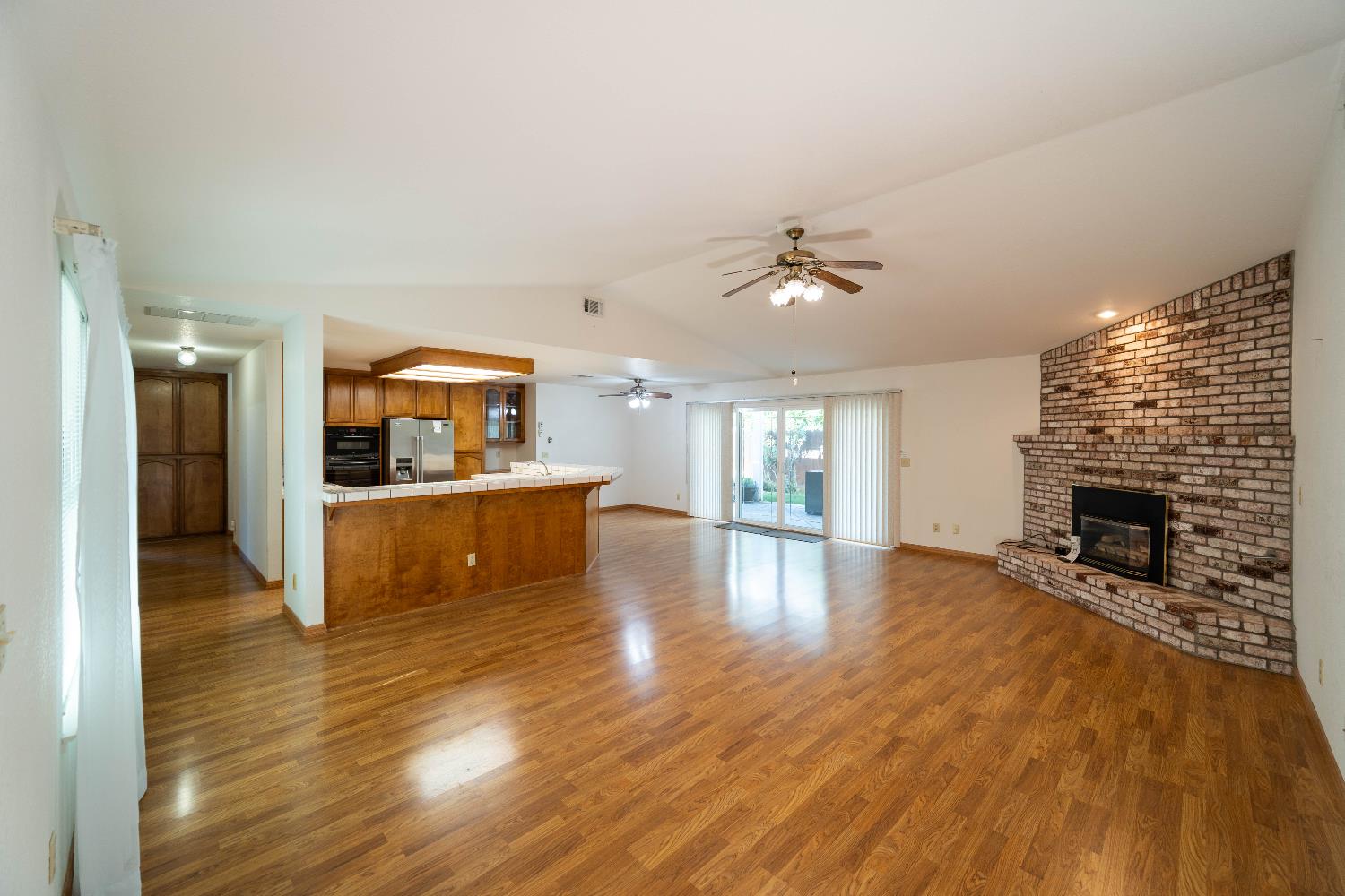 1635 Crom St, Manteca, CA 95337