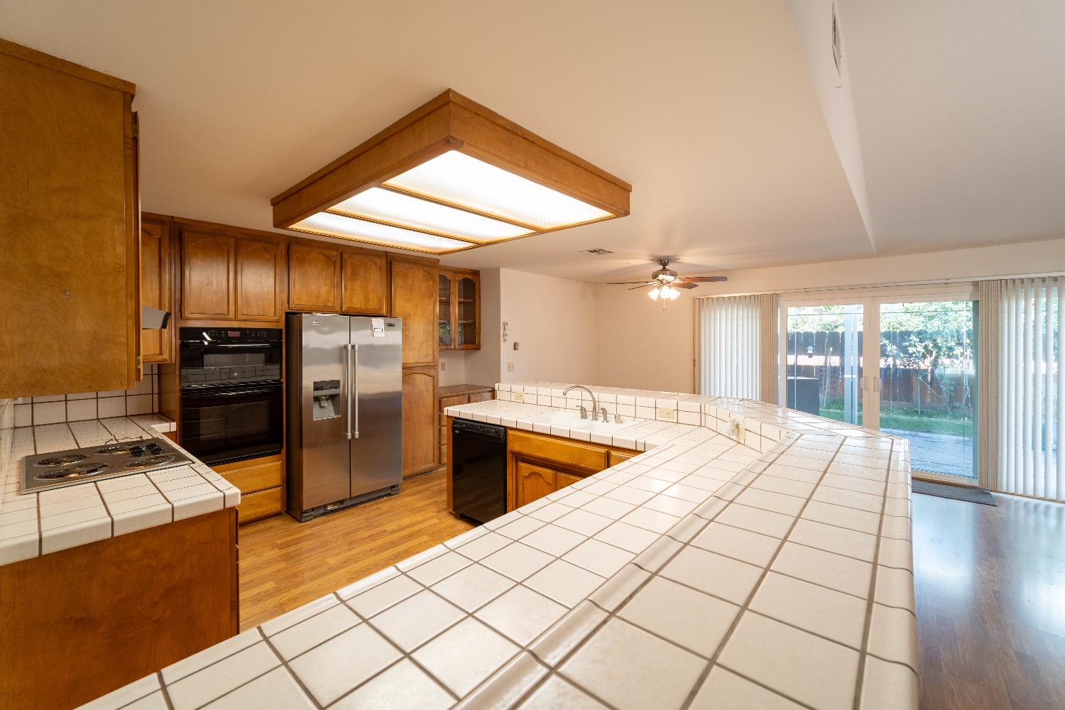 1635 Crom St, Manteca, CA 95337