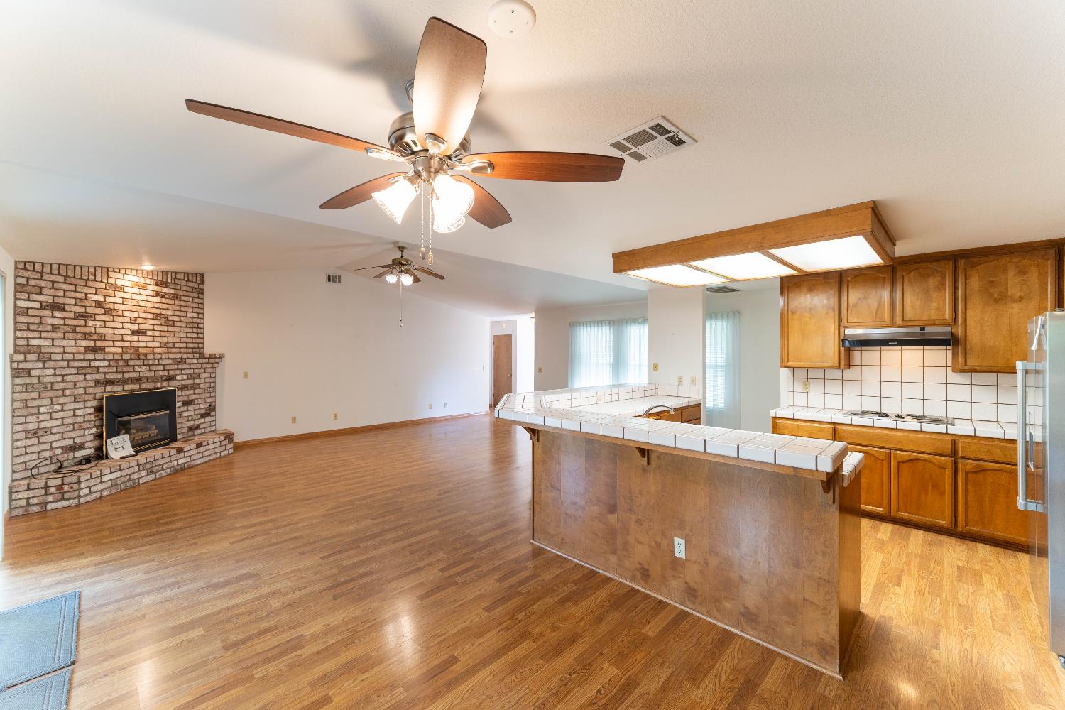 1635 Crom St, Manteca, CA 95337