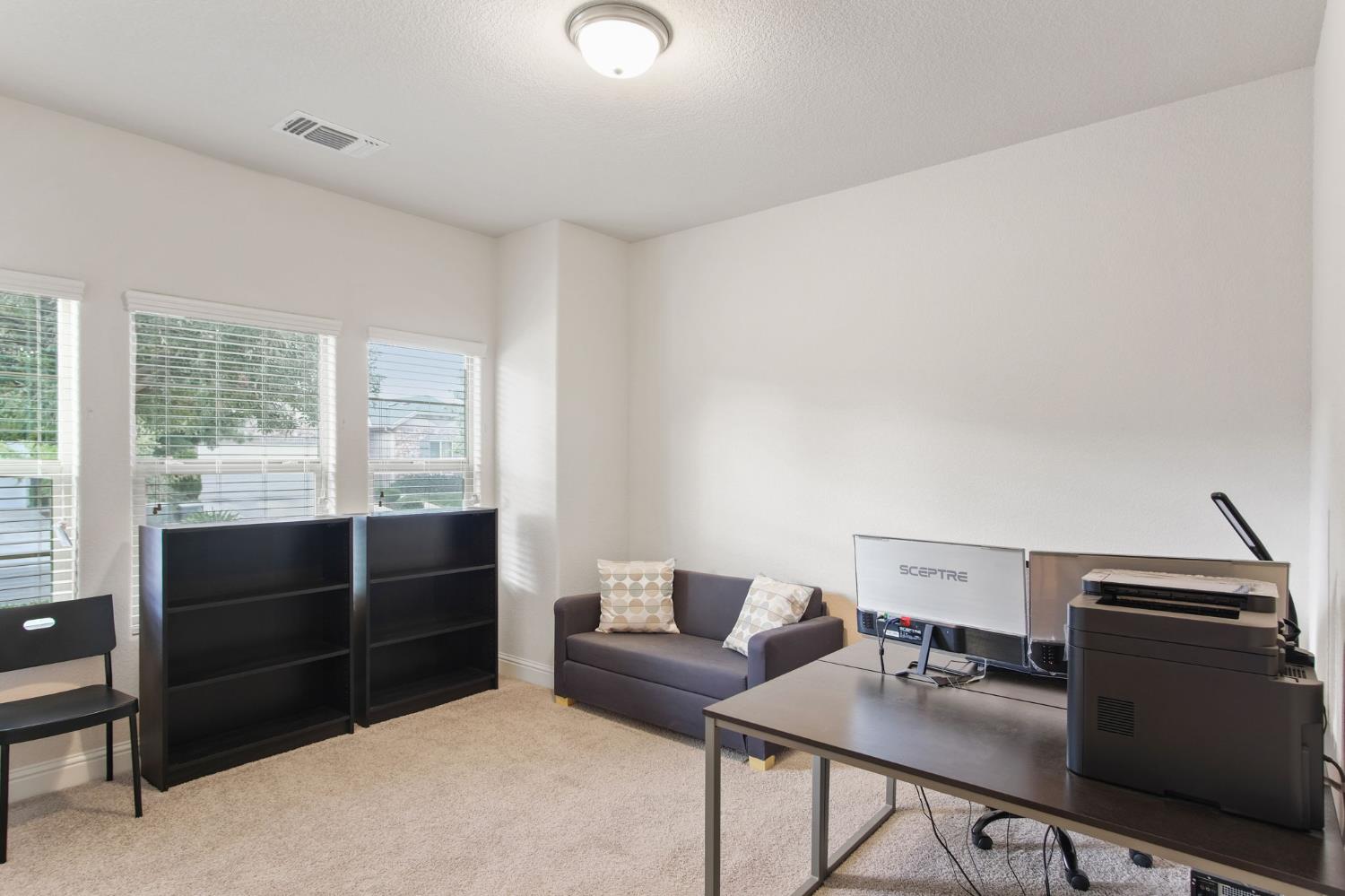 3790 Bonifacio Way, Merced, CA 95340