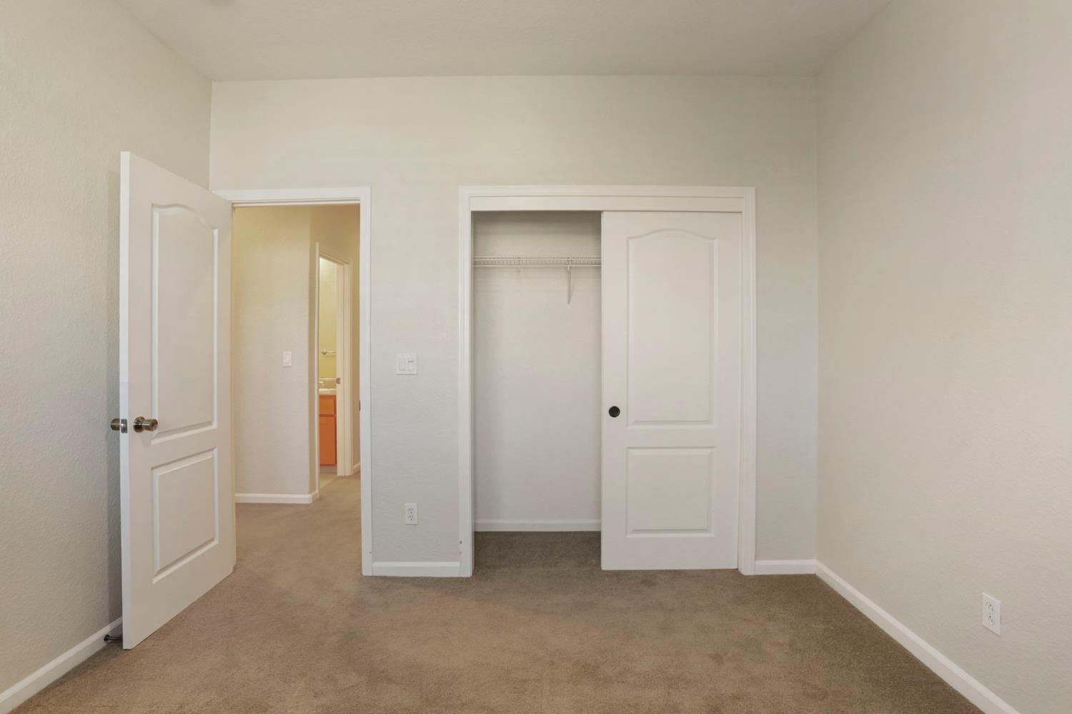 2805 Amir Dr, Modesto, CA 95355