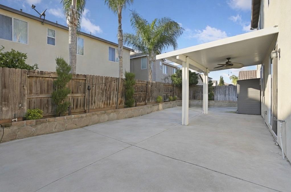 2805 Amir Dr, Modesto, CA 95355