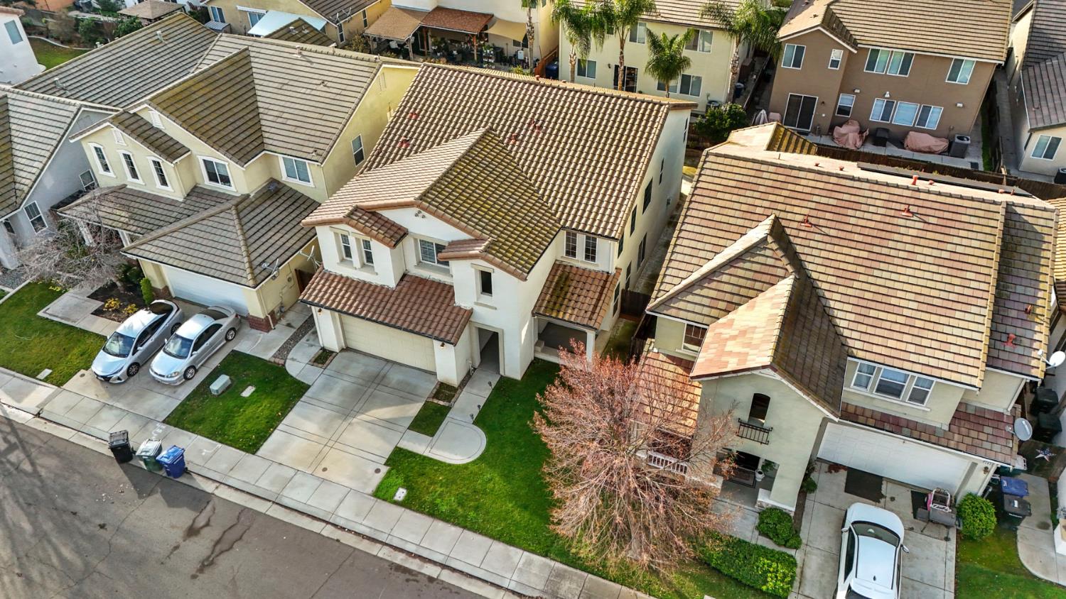 2805 Amir Dr, Modesto, CA 95355