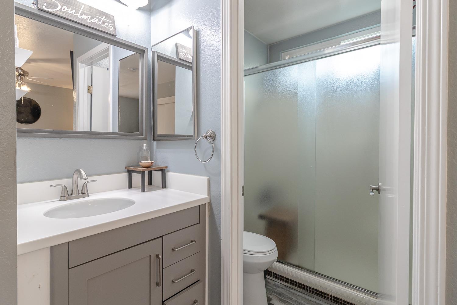 1704 Woolston Way, Modesto, CA 95355