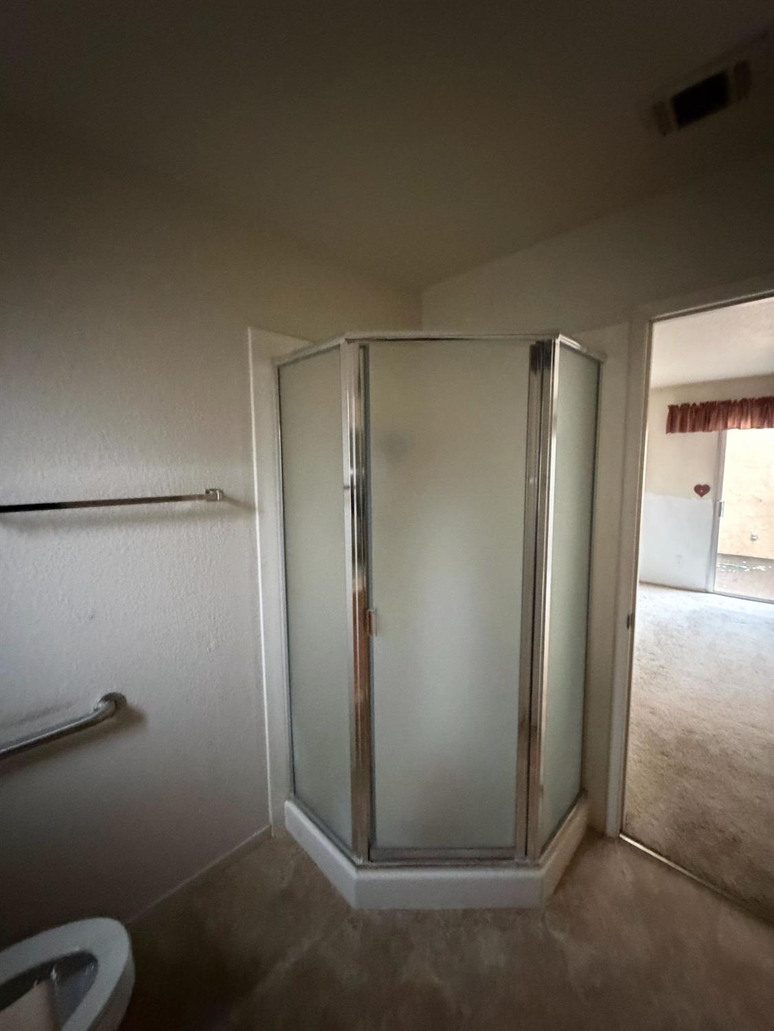 536 Capistrano Dr, Modesto, CA 95354