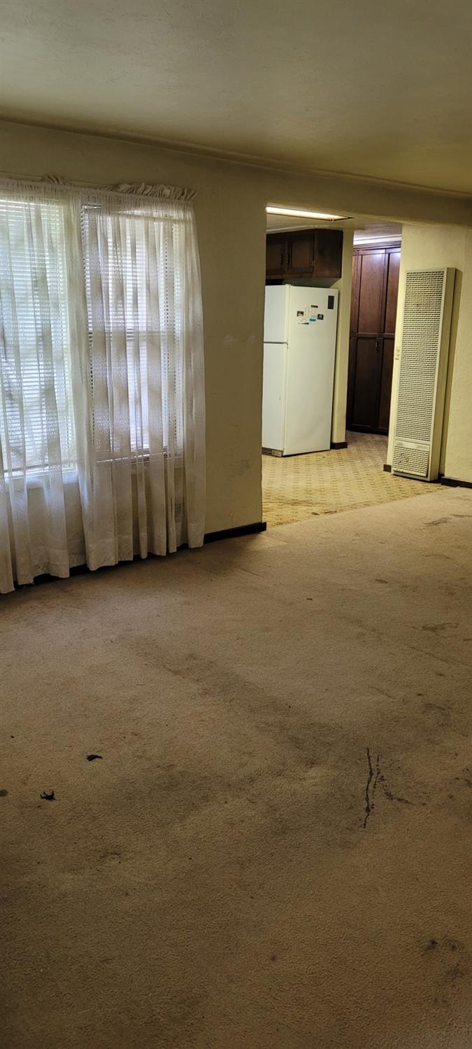 1512 Glenwood Dr, Modesto, CA 95350