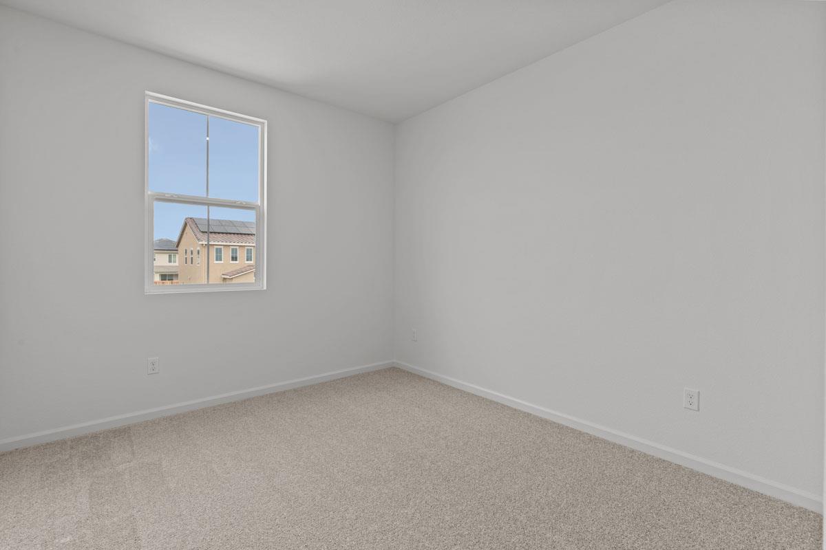 2466 Cortese St, Manteca, CA 95337