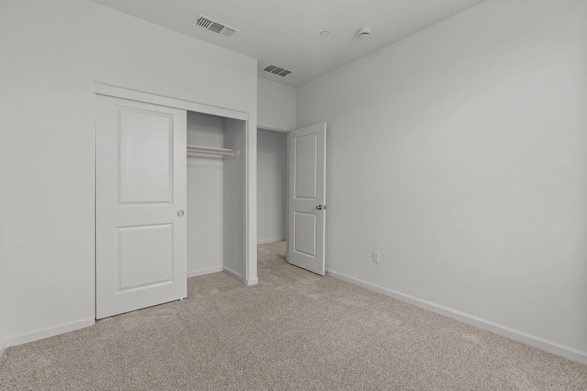 2466 Cortese St, Manteca, CA 95337