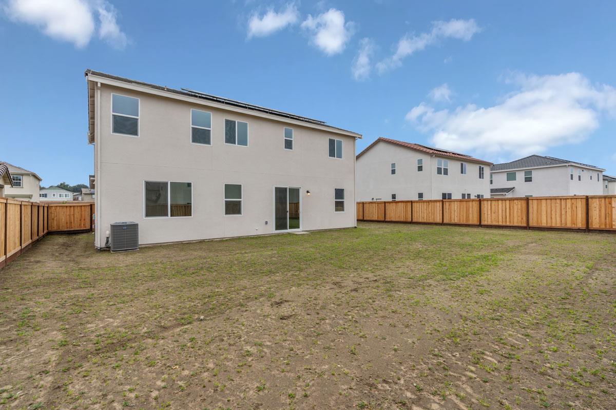 475 Brachetto Ln, Manteca, CA 95337