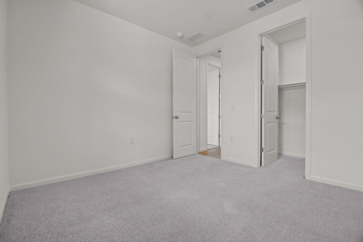 496 Gavi Ln, Manteca, CA 95337