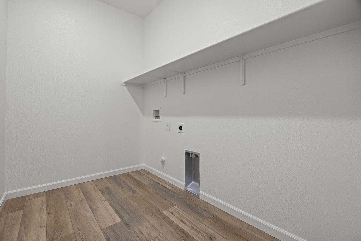 496 Gavi Ln, Manteca, CA 95337