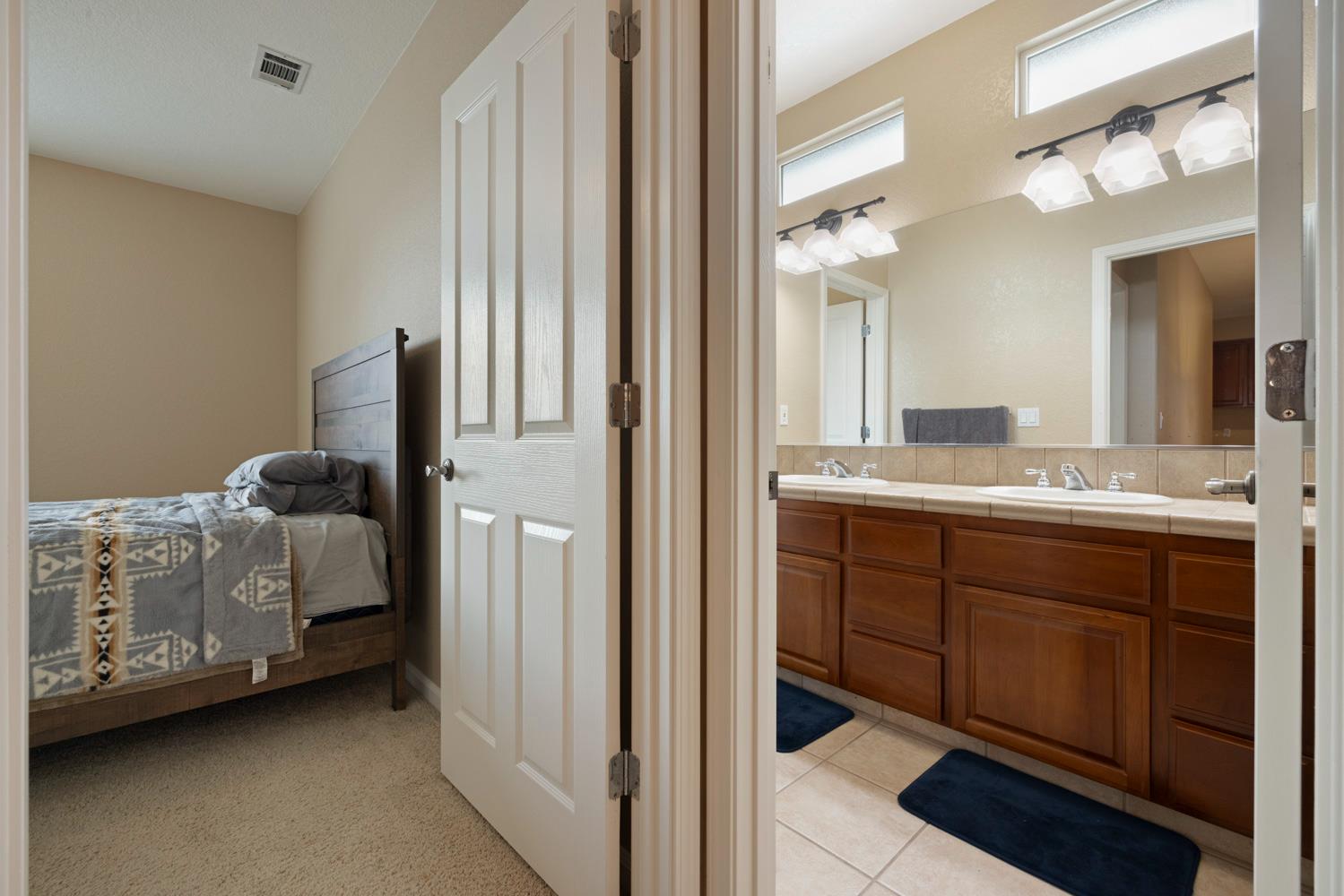 1823 Piedmont Dr, Manteca, CA 95336