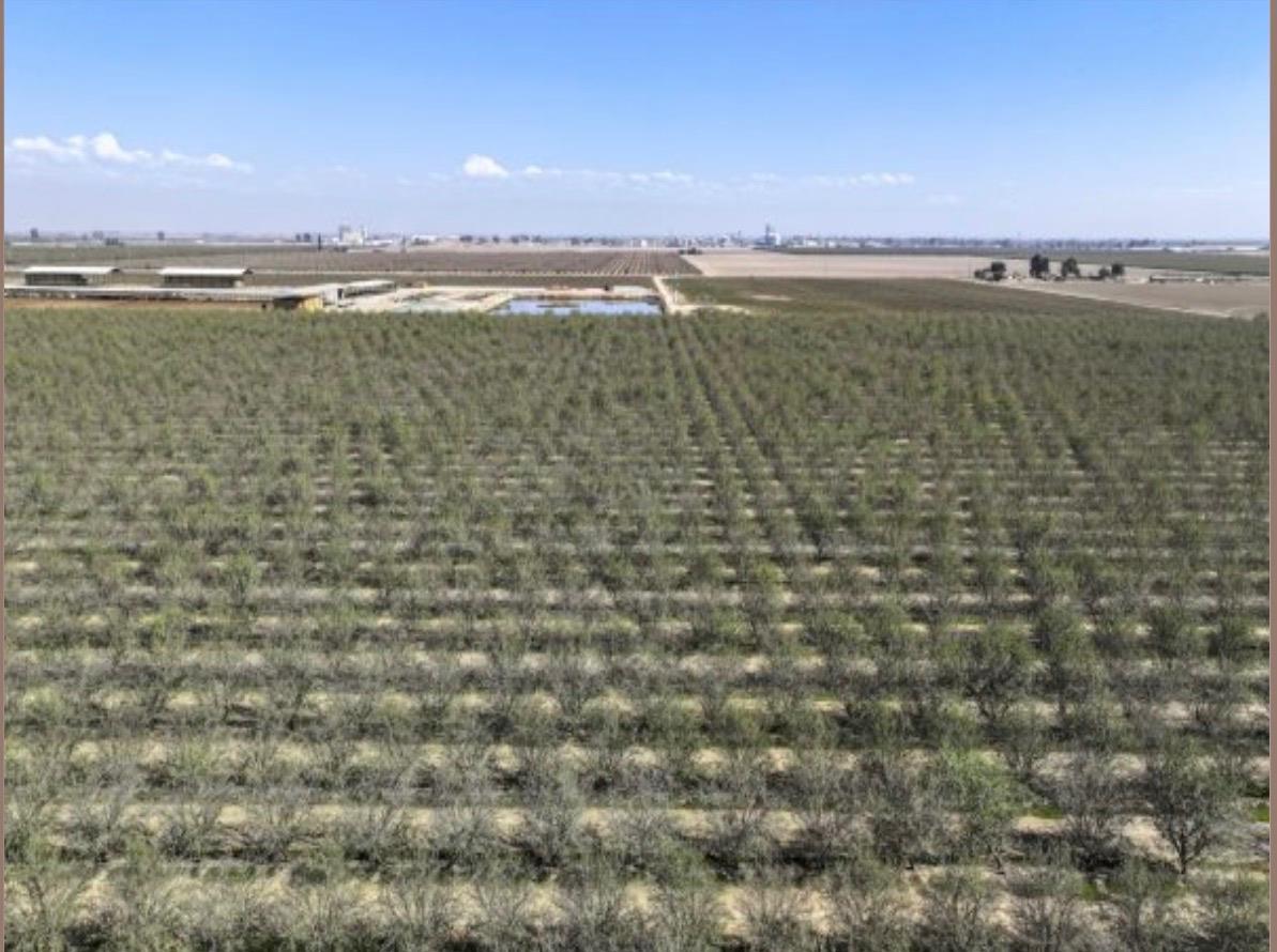 10891 Ave 120, Pixley, CA 93256