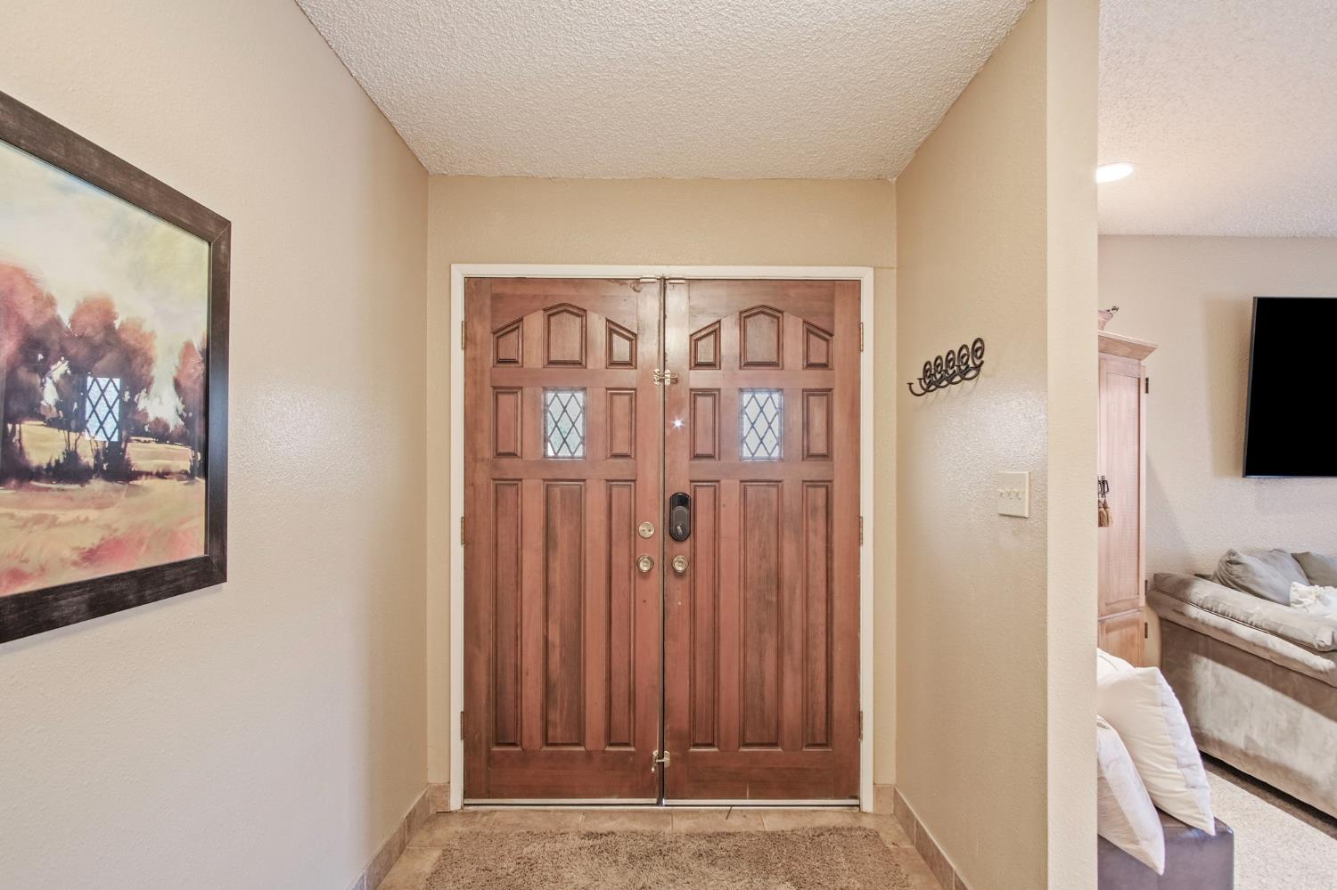 1816 Plaza De Maria, Modesto, CA 95350