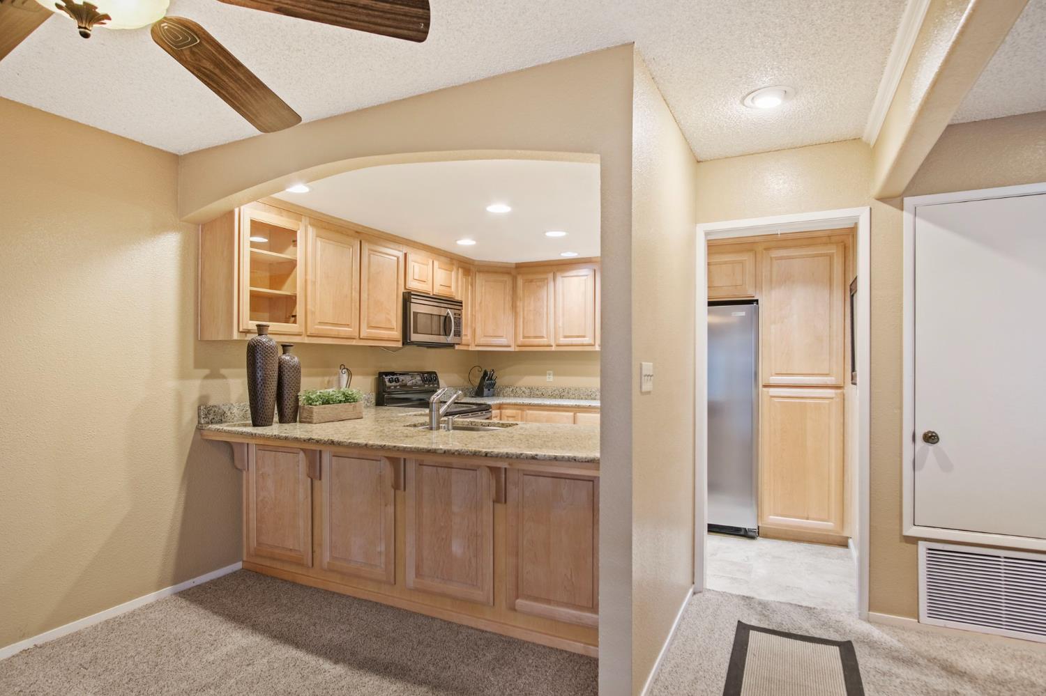 1816 Plaza De Maria, Modesto, CA 95350