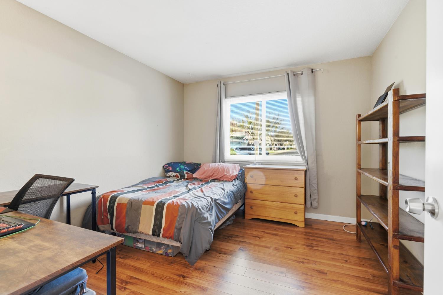 1520 Mable Ave, Modesto, CA 95355