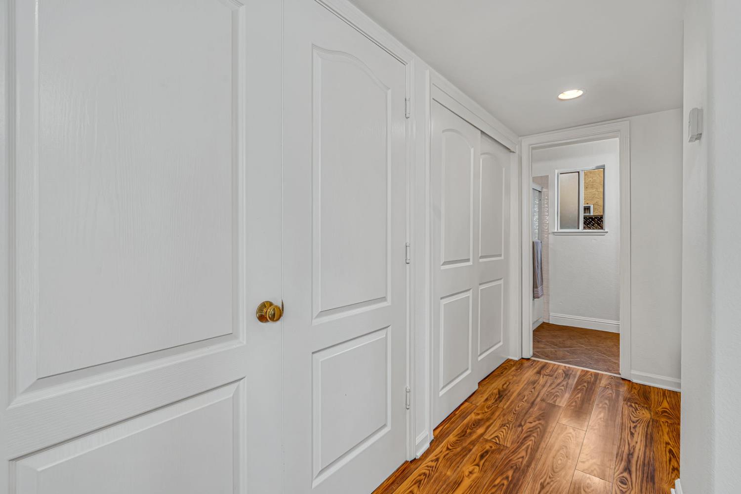 909 Neal St, Los Banos, CA 93635