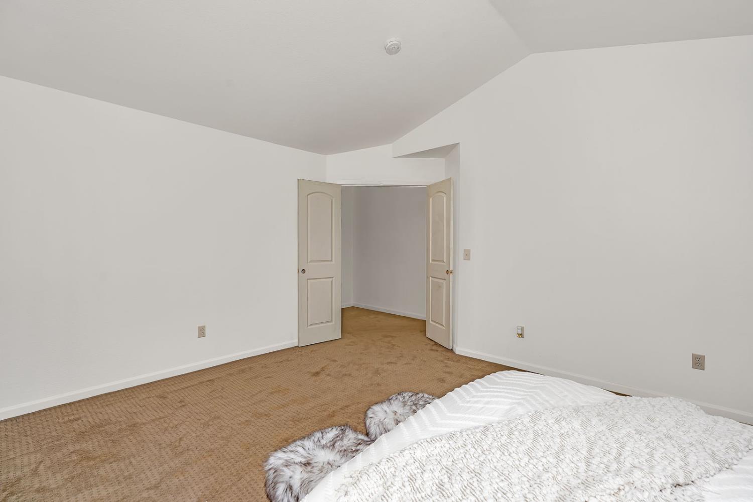 909 Neal St, Los Banos, CA 93635