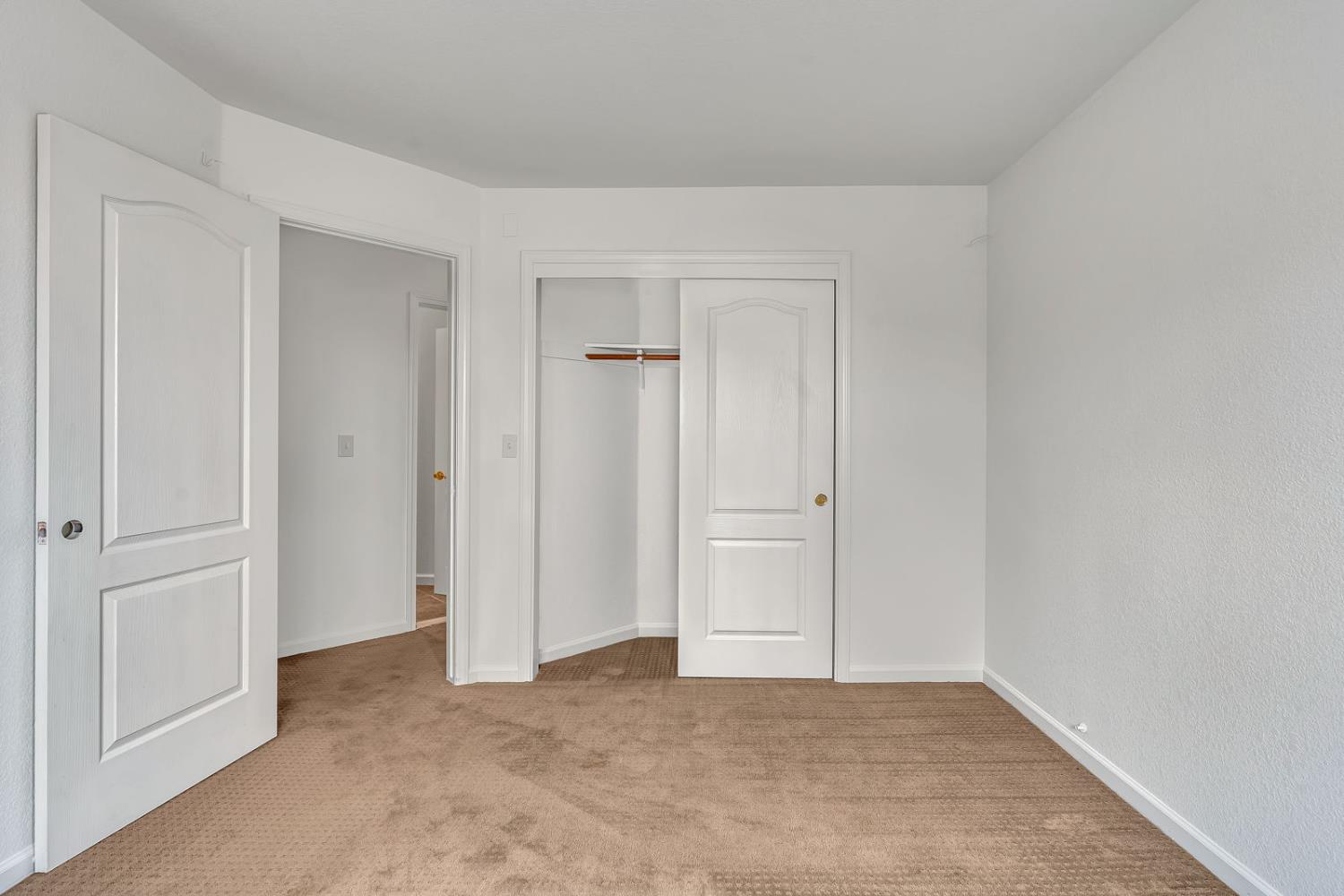 909 Neal St, Los Banos, CA 93635