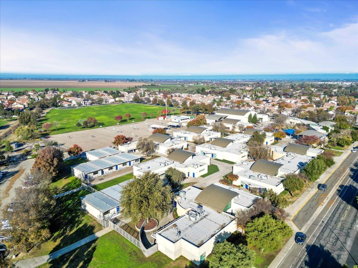 1314 Sutter Creek Ct, Patterson, CA 95363