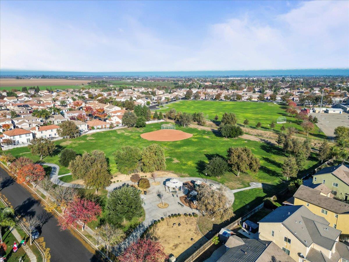 1314 Sutter Creek Ct, Patterson, CA 95363