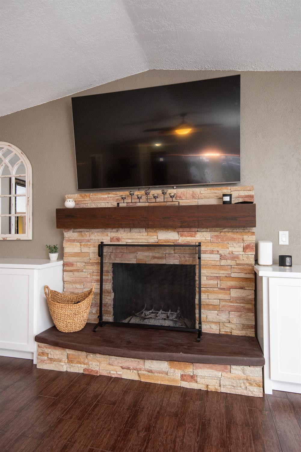 2601 Hobart Way, Modesto, CA 95358