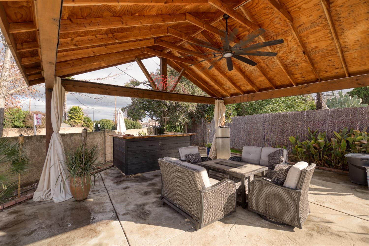 2601 Hobart Way, Modesto, CA 95358