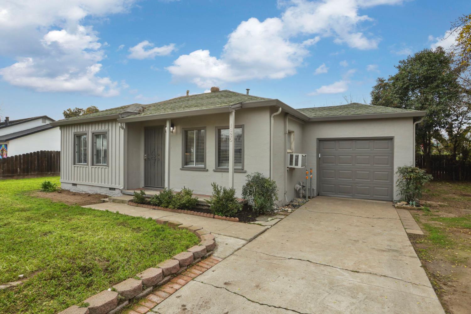 1436 Teresa St, Modesto, CA 95350