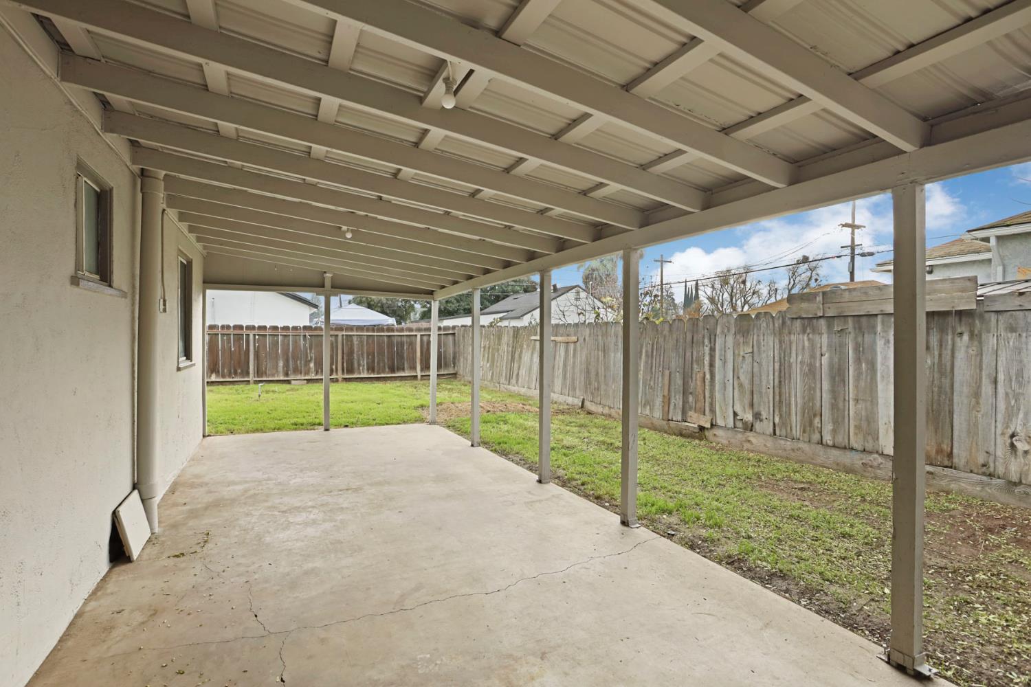 1436 Teresa St, Modesto, CA 95350