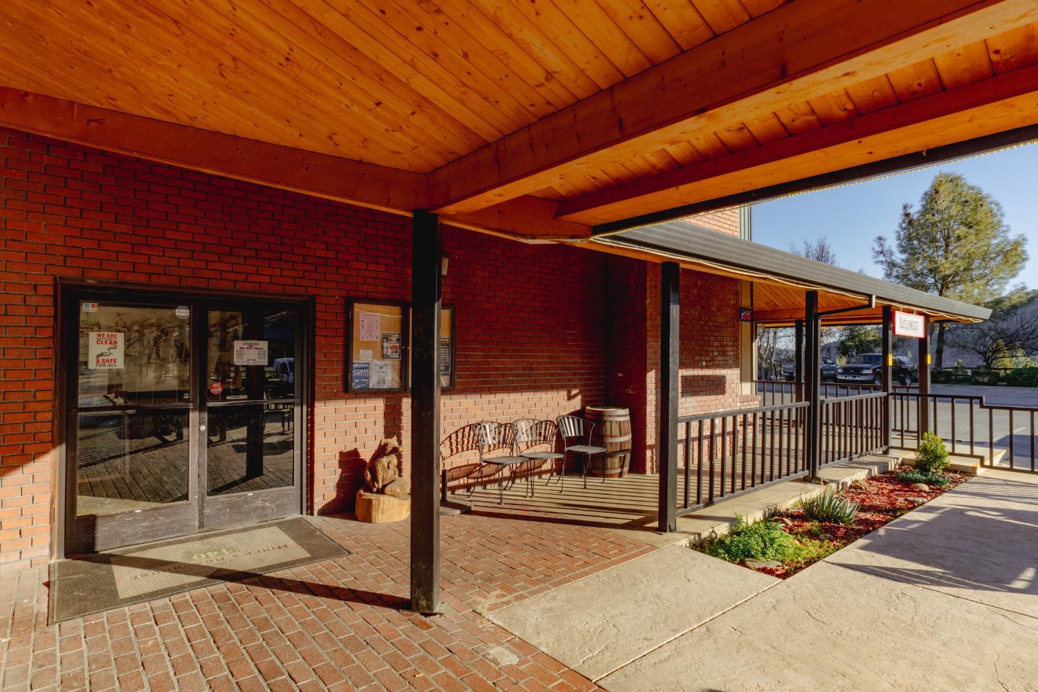 5159 State Highway 140, Mariposa, CA 95338