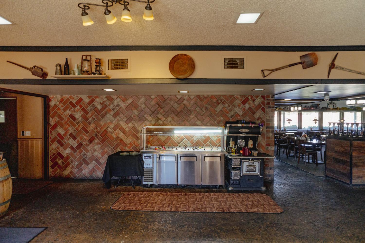 5159 State Highway 140, Mariposa, CA 95338