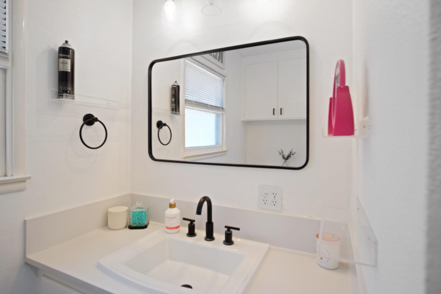 1612 Stetson Ave, Modesto, CA 95350