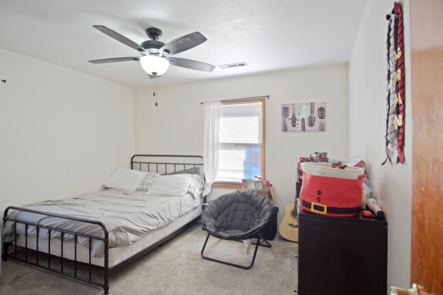 1612 Stetson Ave, Modesto, CA 95350