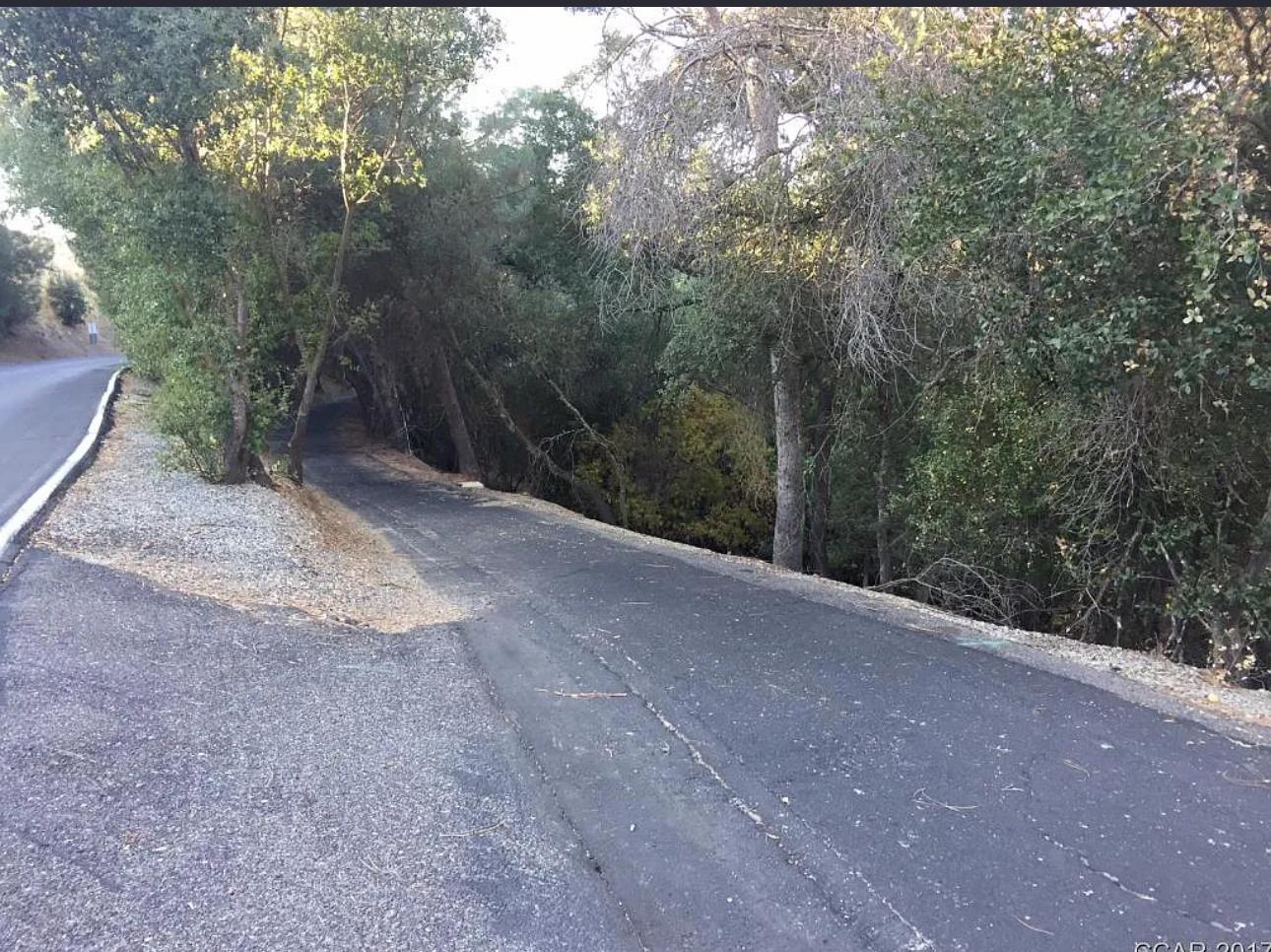 82 Poker Flat Rd, Copperopolis, CA 95228