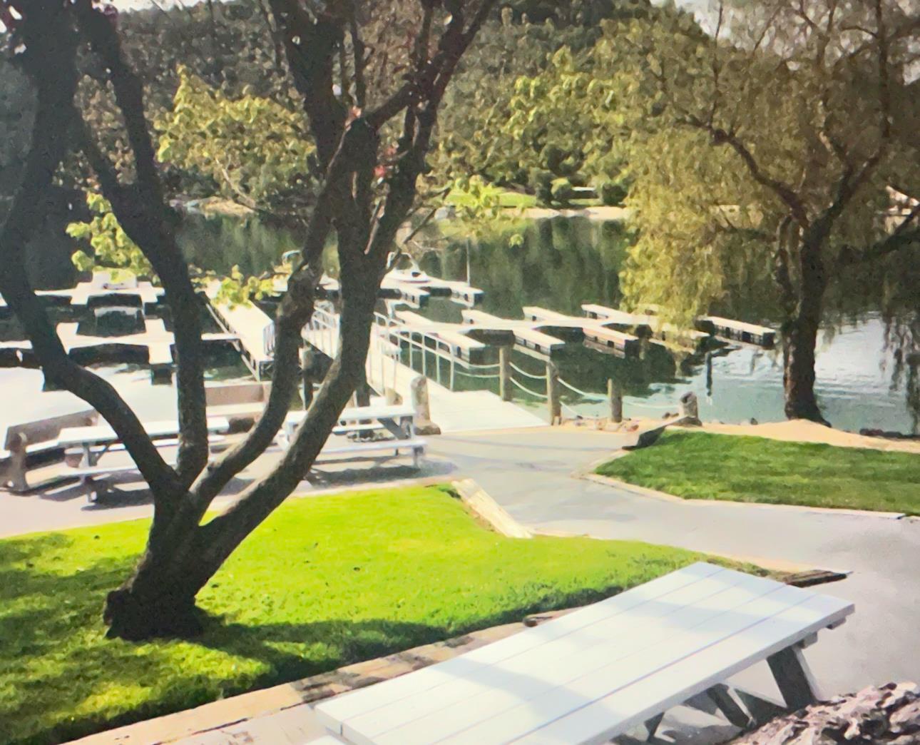 82 Poker Flat Rd, Copperopolis, CA 95228