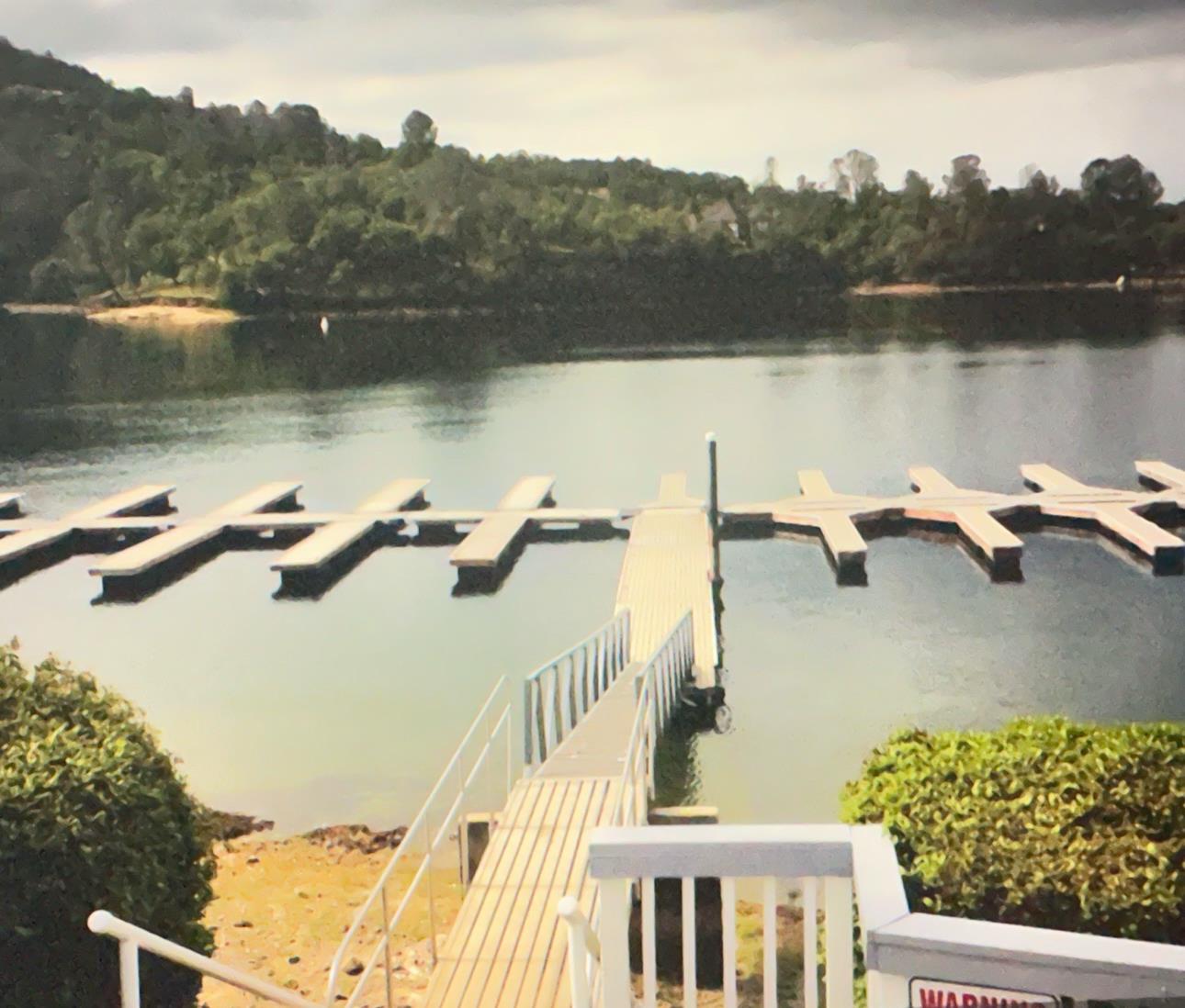 82 Poker Flat Rd, Copperopolis, CA 95228