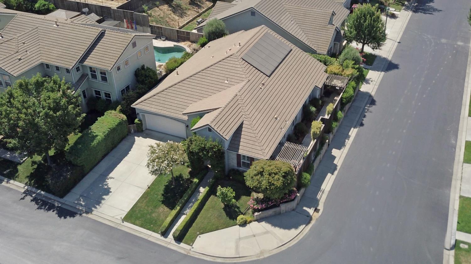 13702 Channel Ln, Waterford, CA 95386