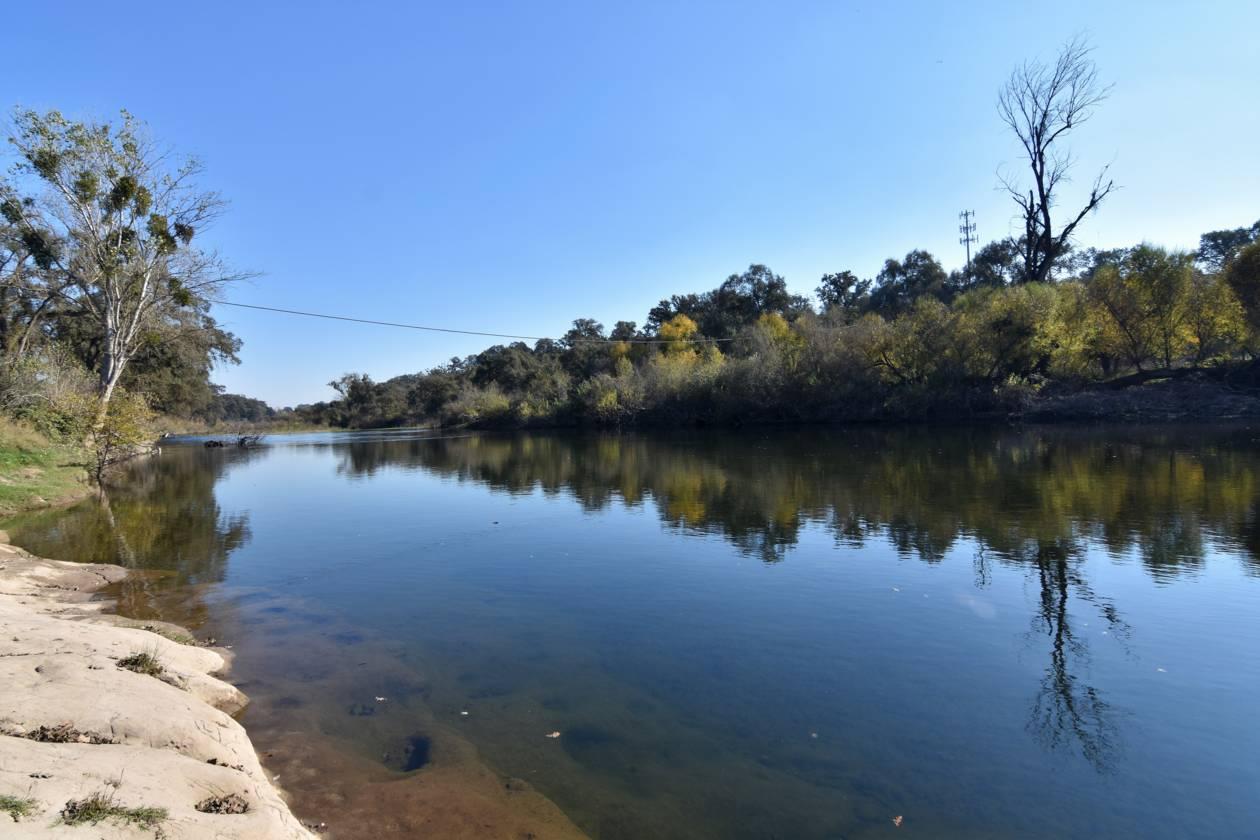 13702 Channel Ln, Waterford, CA 95386