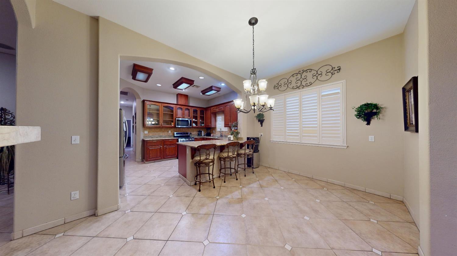 22095 State Highway 120, Escalon, CA 95320