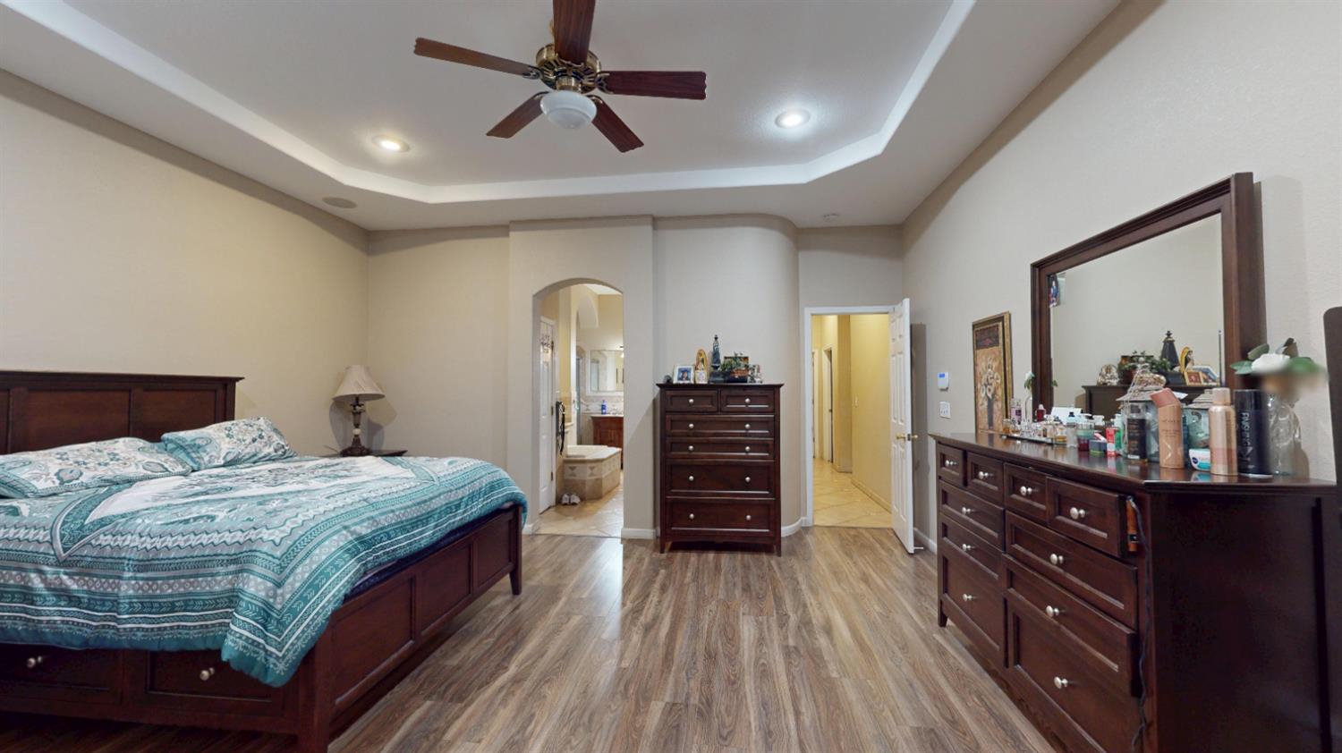 22095 State Highway 120, Escalon, CA 95320