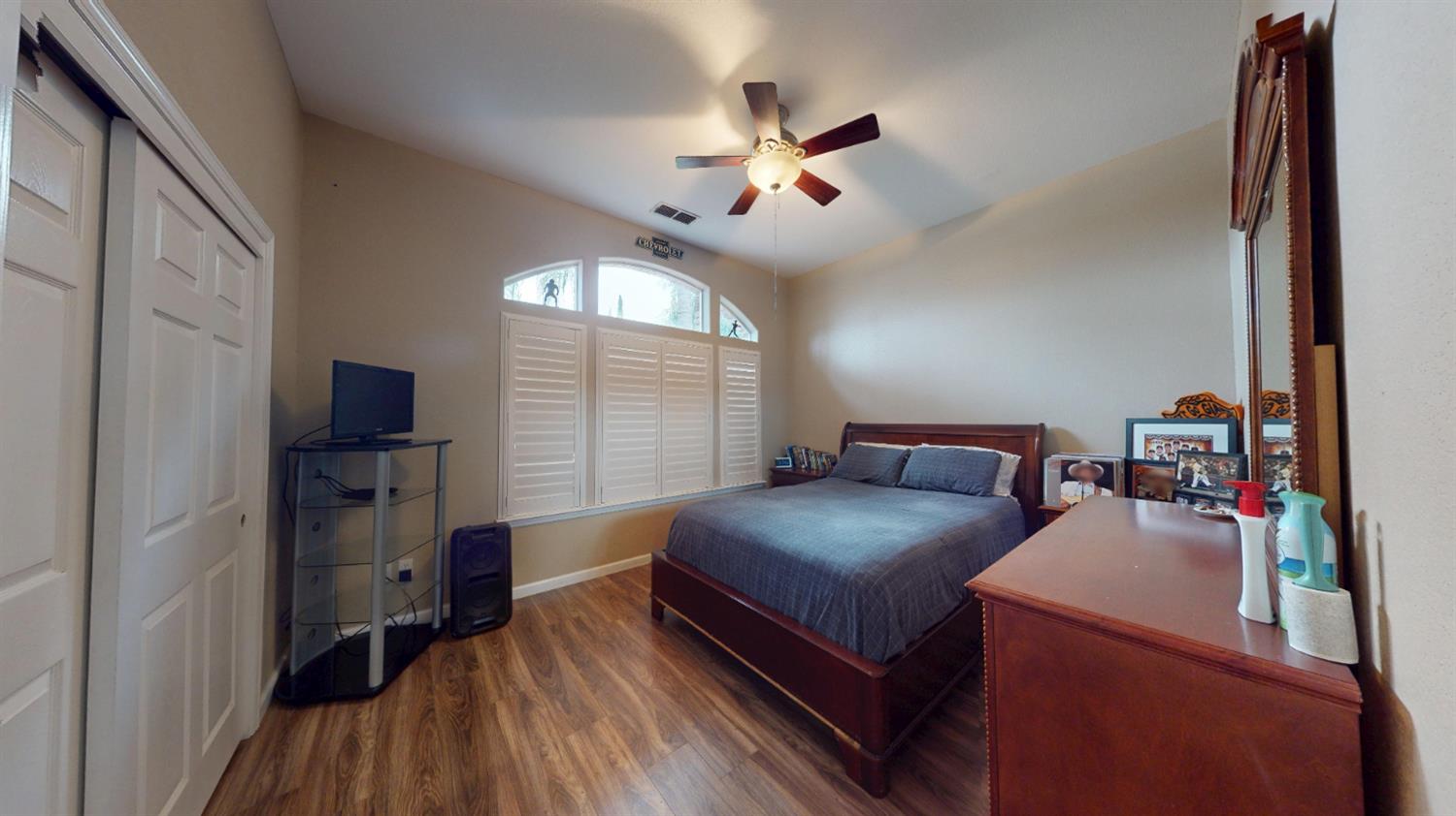 22095 State Highway 120, Escalon, CA 95320