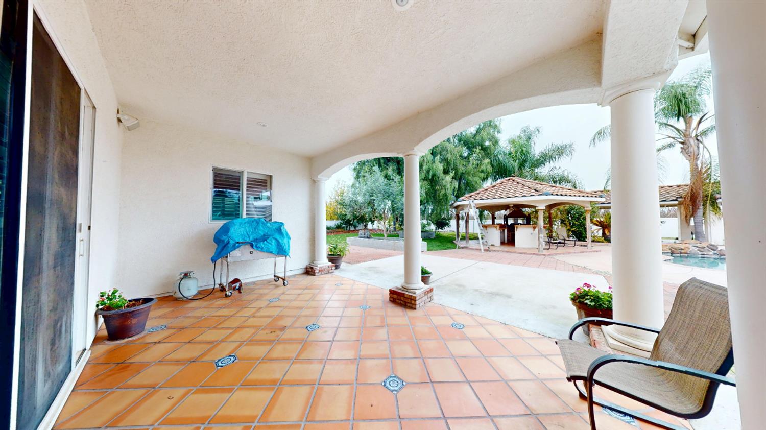 22095 State Highway 120, Escalon, CA 95320