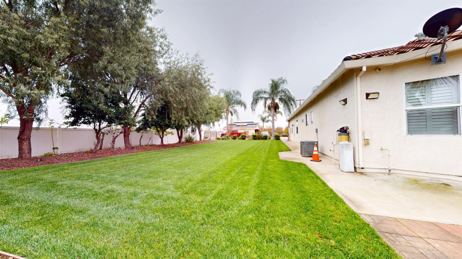 22095 State Highway 120, Escalon, CA 95320