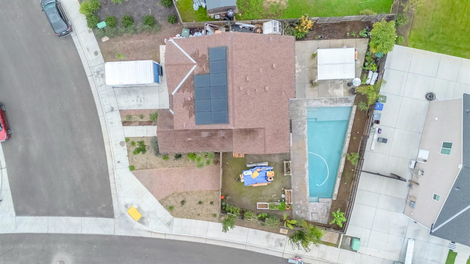 888 Descanso Ave, Clovis, CA 93619