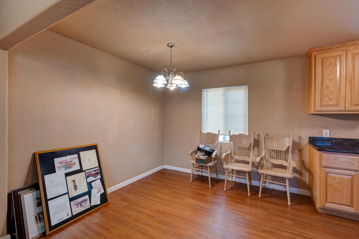 1402 S Nevada Ave, Los Banos, CA 93635