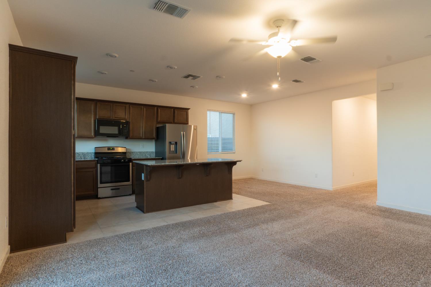 1705 Spadafore St, Los Banos, CA 93635